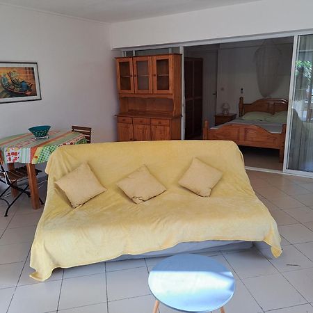 Ti-Wait Apartment Sainte-Anne  Bagian luar foto